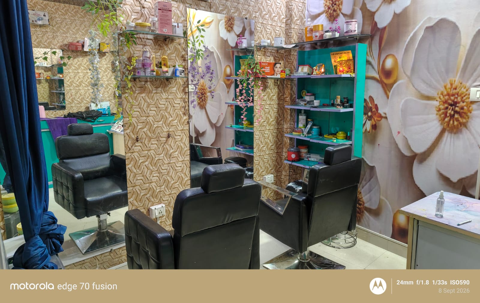 AV Unisex Salon View 2