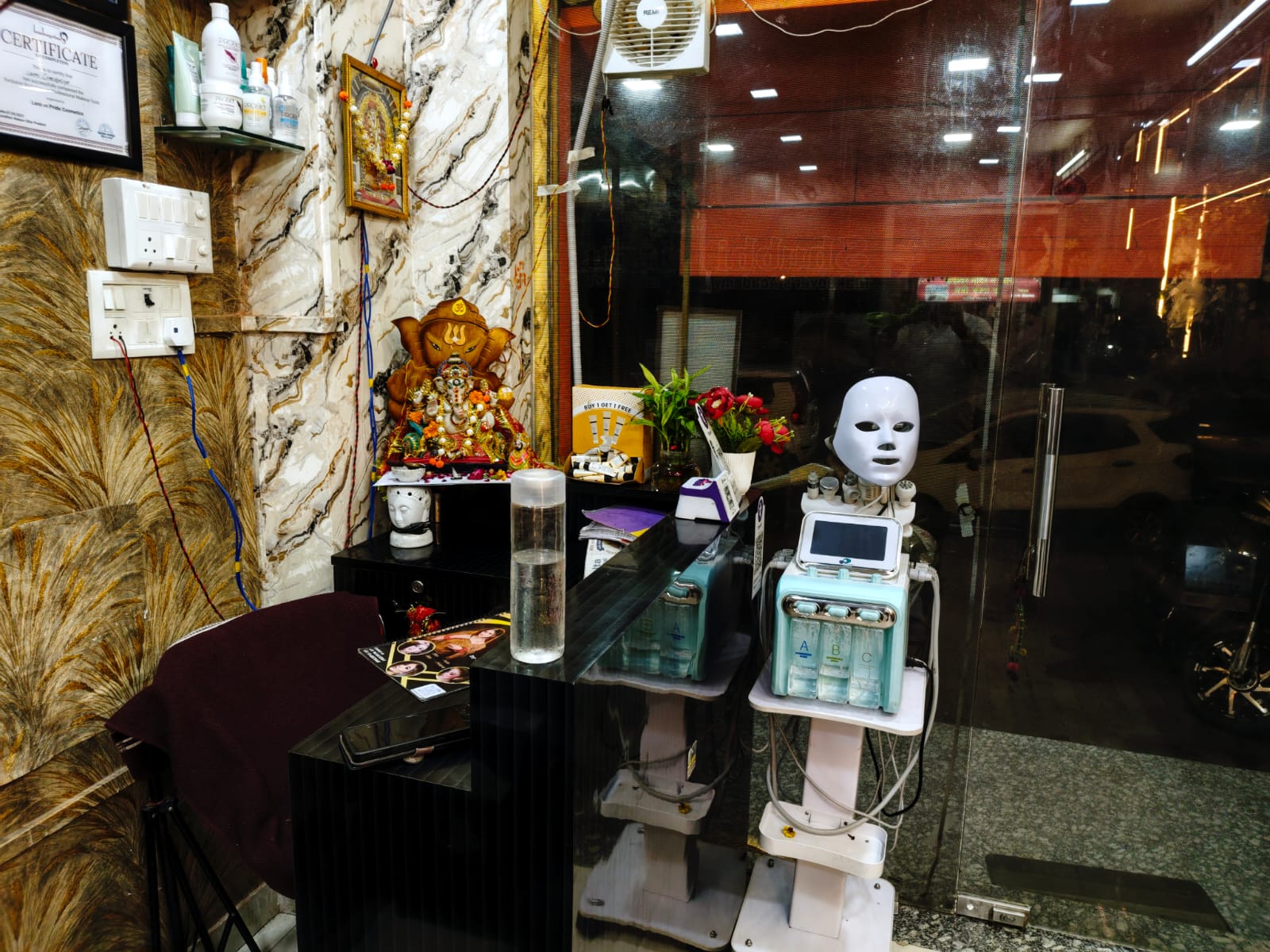 Shubhi Makeover View 3